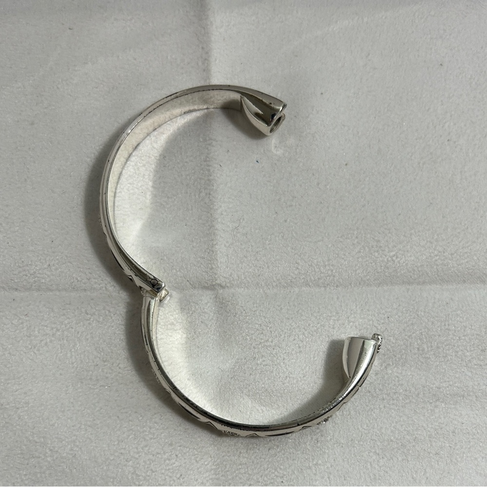 Brighton Capella Bangle Bracelet Magnetic Hinged Black Enamel Silver Plated - Picture 14 of 16